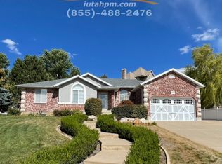 2760 Indian Hills Ln, Layton, UT 84040