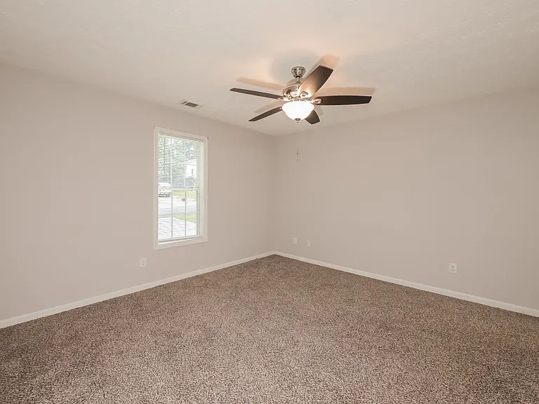 350 Mary Alice Dr — Photo 10