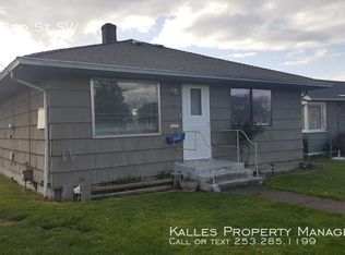 810 3rd St SW, Puyallup, WA 98371