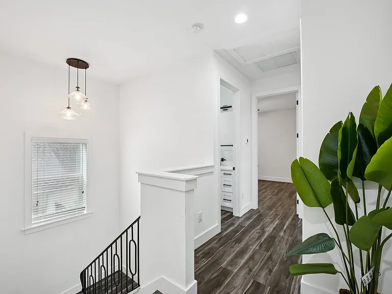 328 W Frierson Ave #1 — Photo 42