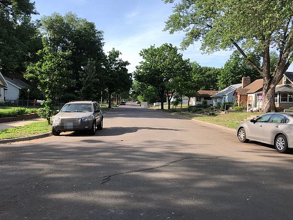 5th image of 4623 Newton Ave N