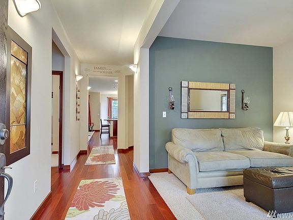 3rd image of 8409 206th St Ct E