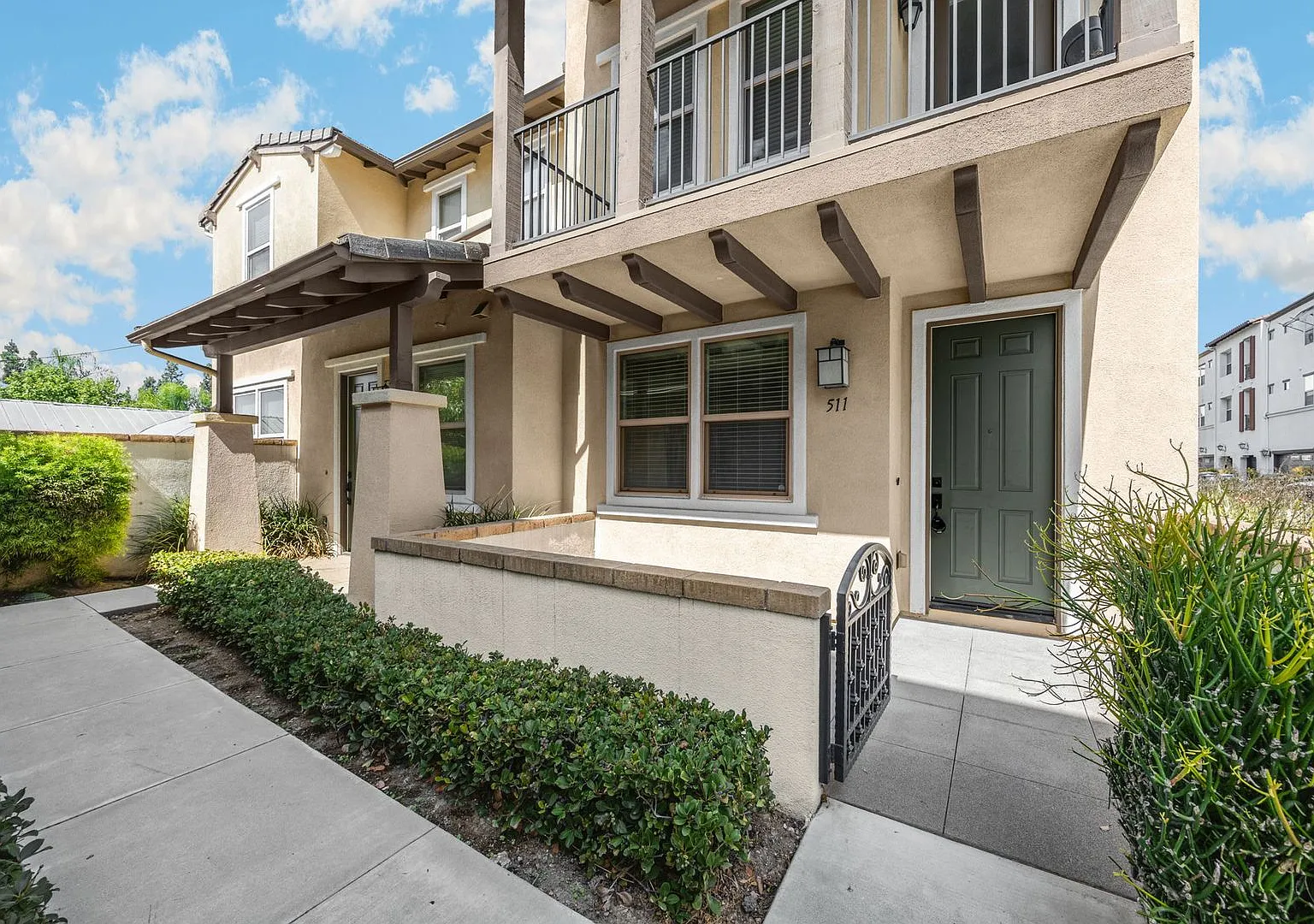 Beautiful 3-Bedroom Town home in the Heart of Brea Modern Comfort & Prime Location — Photo 1