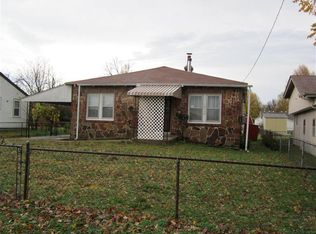 1913 W Scott St, Springfield, MO 65802