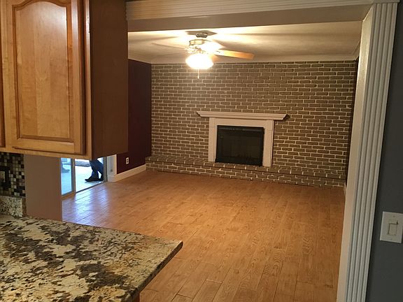 2nd image of 2551 35th Ave N