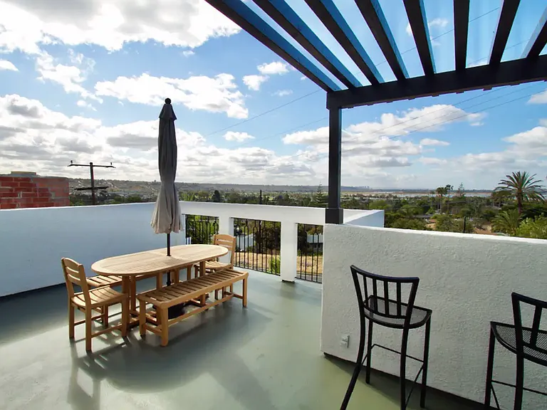 2306 Chalcedony St — Photo 50