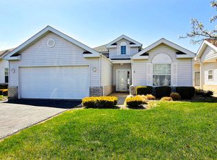 11040 Briarcliff Ct, Winfield, IN 46307