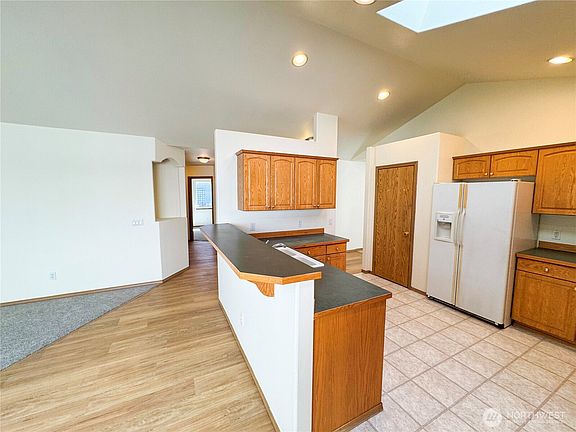 3rd image of 21621 65th Avenue Ct E