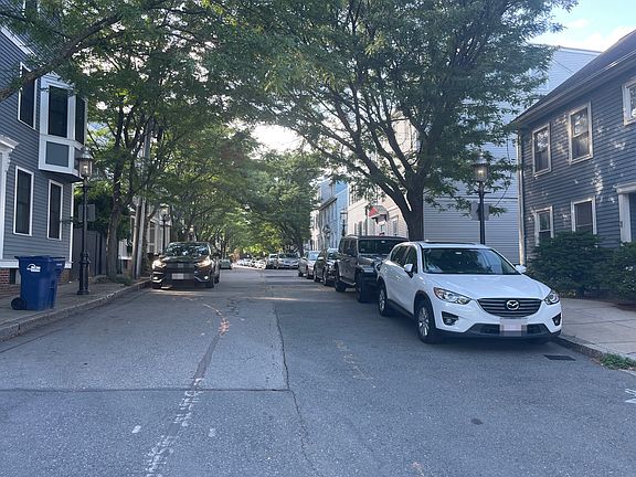 4th image of 69 Tremont St