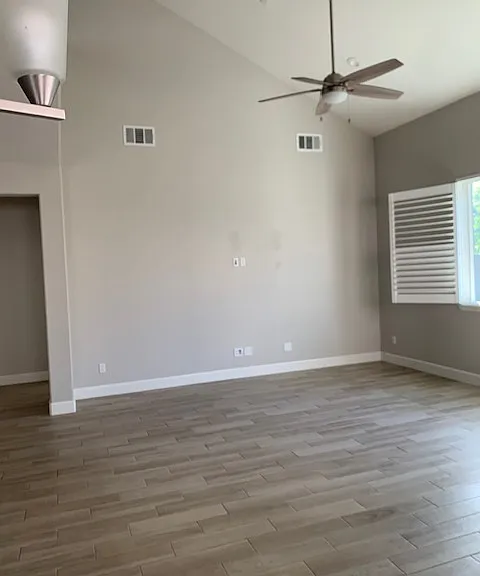 1578 Harry Lorenzo Ave — Photo 8