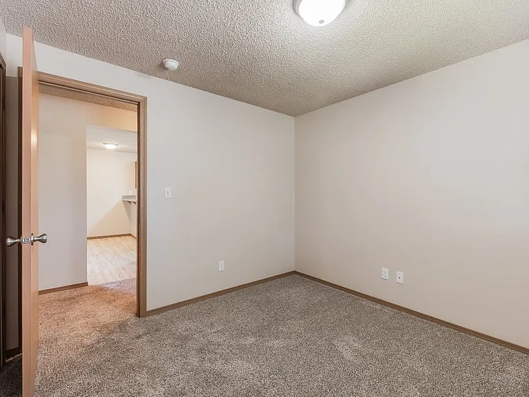 117 E 14th Ave #4 — Photo 13