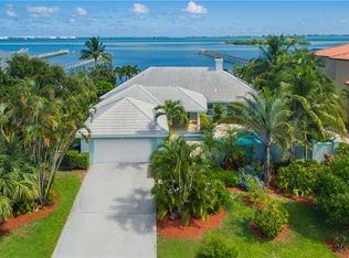 12 Herons Nest, Sewalls Pt, FL 34996