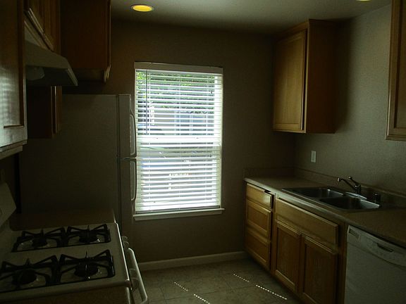 3rd image of 1149 W 3rd St #9b0e6204a