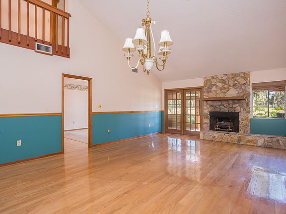 4th image of 3609 Muirfield Dr