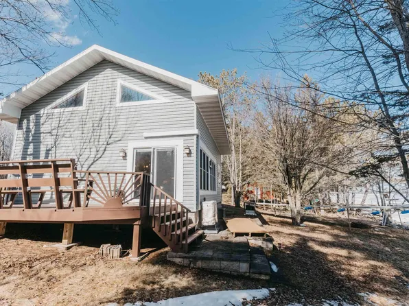 2436 E Cabin Circle Dr, Makinen, MN 55763