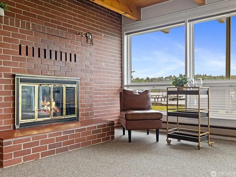 17381 W Big Lake Blvd — Photo 3
