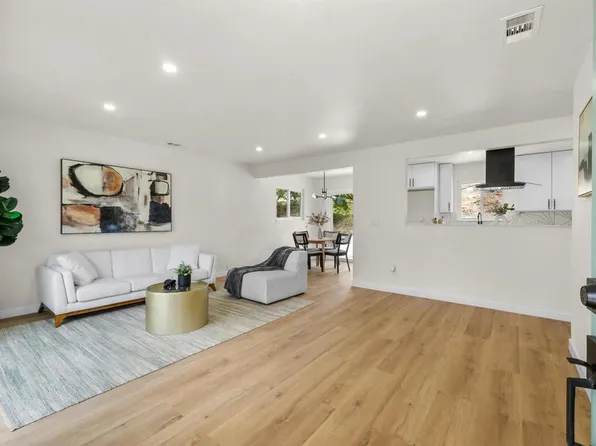 9065 Heatherdale St, Santee, CA 92071