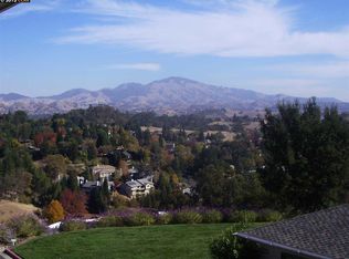 2232 Golden Rain Rd APT 5, Walnut Creek, CA 94595