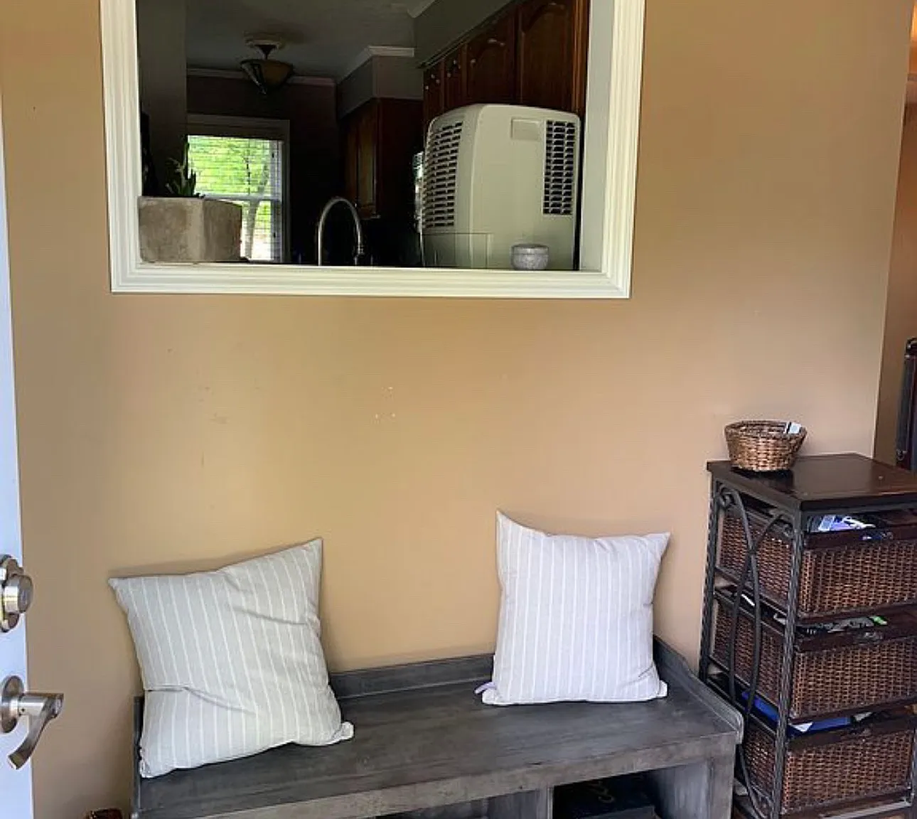 2 bed, 1197 sqft, $1,800 — Photo 2