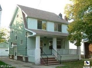 1506 Larchmont Rd, Cleveland, OH 44110