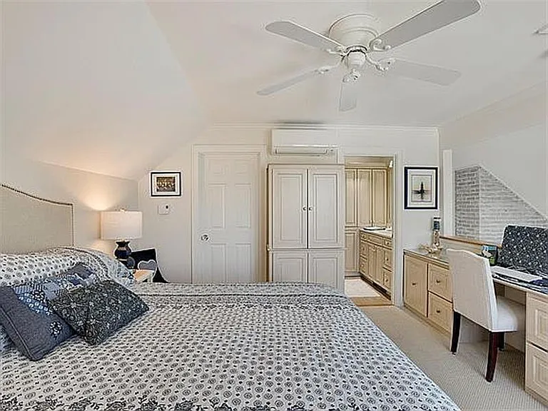135 Ocean Ave #18-178 — Photo 9