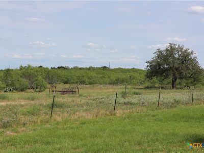 974 County Road 451, Waelder, TX, 78959