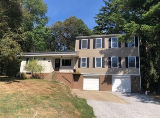 2921 McNeal Rd, Allison Park, PA 15101