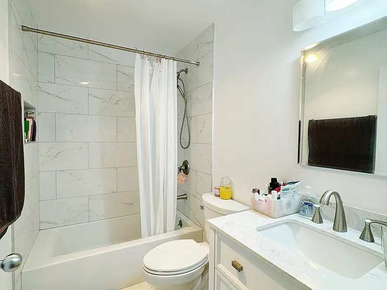 99 Teaneck Rd #305 — Photo 8