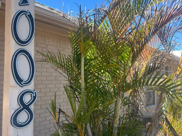 1008 NE Greenlawn Dr #B, Jensen Beach, FL 34957