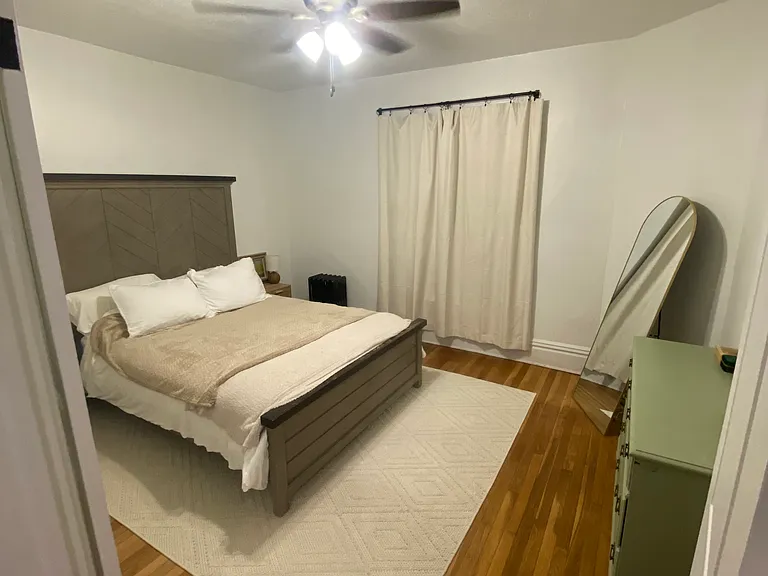 961 Douglas St NW #1 — Photo 8