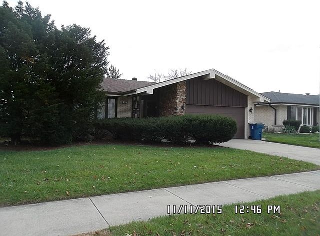 1st image of 601 E 173rd St