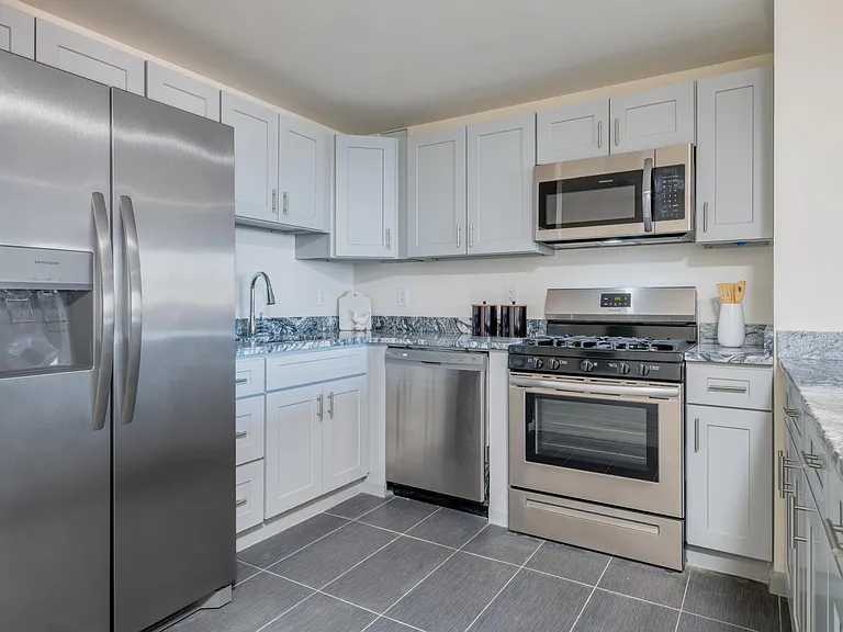 123 S Munn Avenue — Photo 11