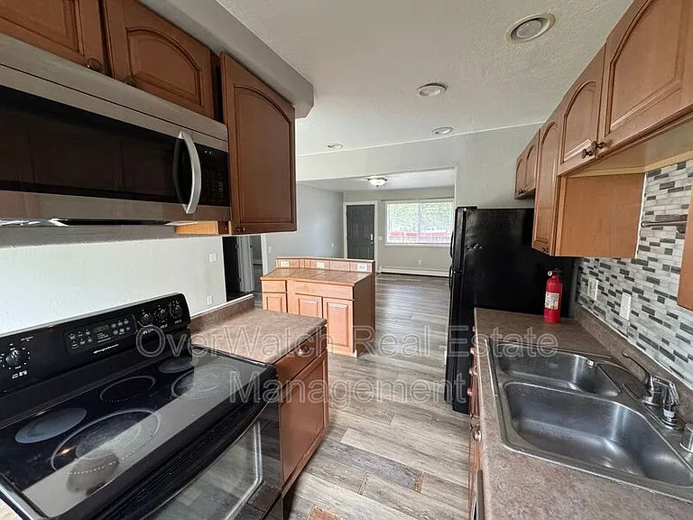 9130 Washburn St #2 — Photo 3