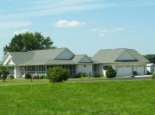 1367 N 4550th Rd, Earlville, IL 60518