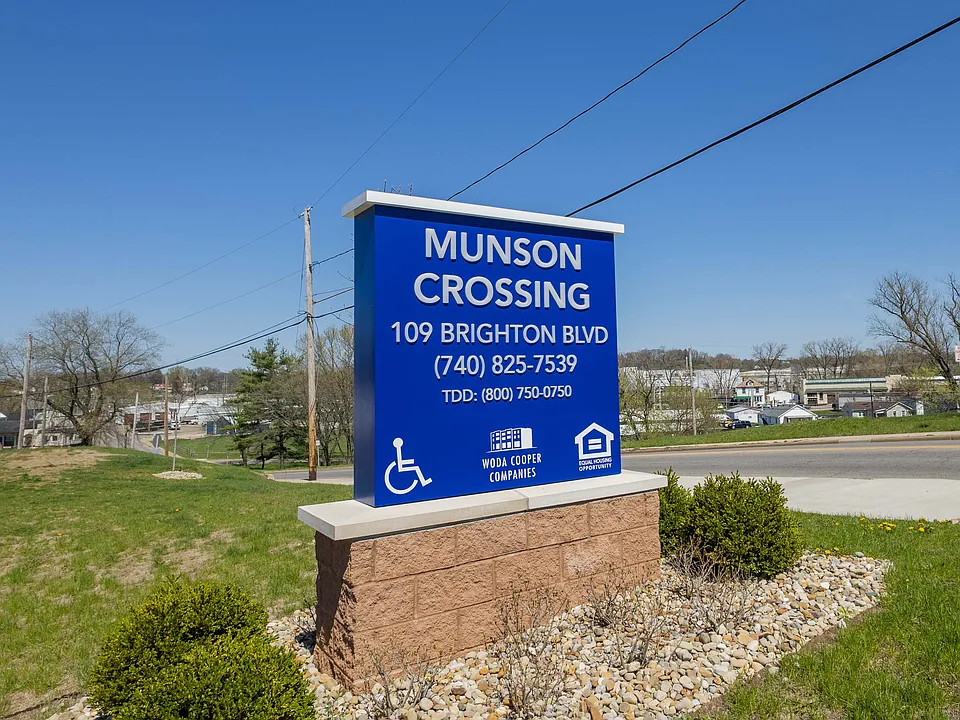 Munson Crossing