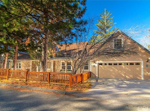 2nd image of 1254 Calgary Dr