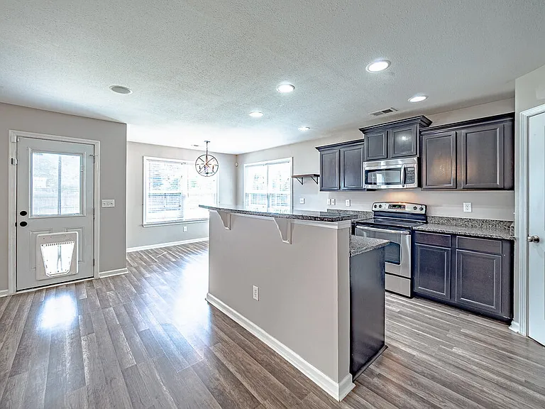 1586 Ruger Dr — Photo 29