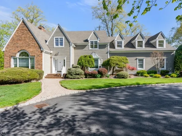 8 Waldron Dr, Bridgewater Twp., NJ 08836