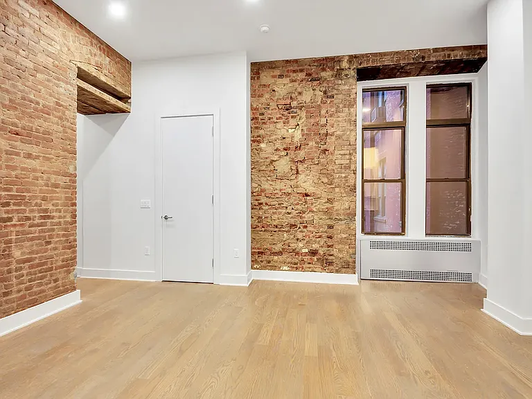 121 Madison Ave #3I — Photo 3