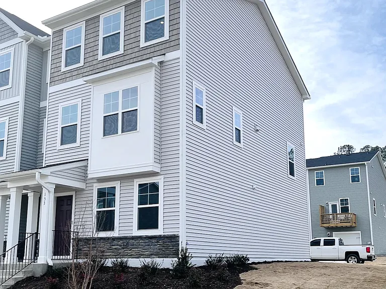 153 Summer Violet Ln — Photo 2