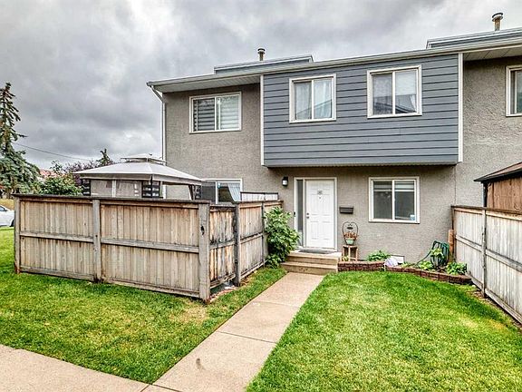 2nd image of 219 N 90th Ave SE #10