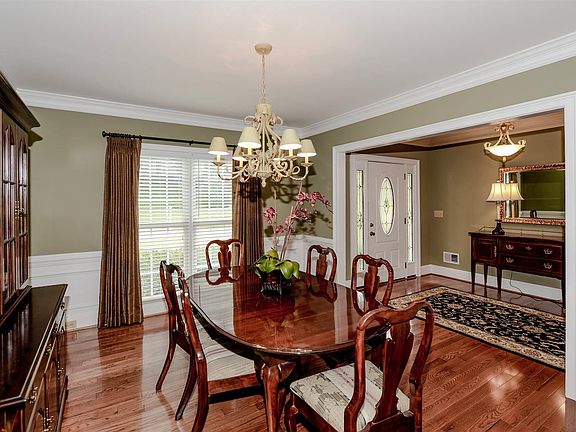 5th image of 3664 Blakeford Way