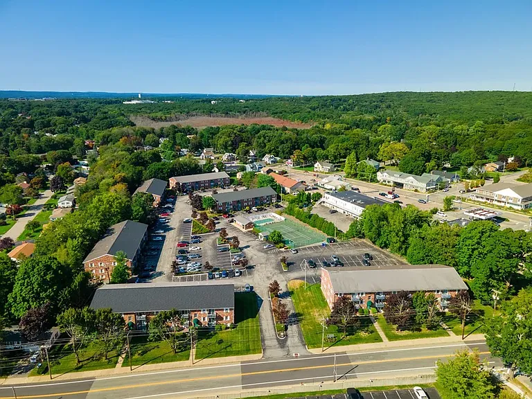 200 Manville Hill Rd #F131 — Photo 18