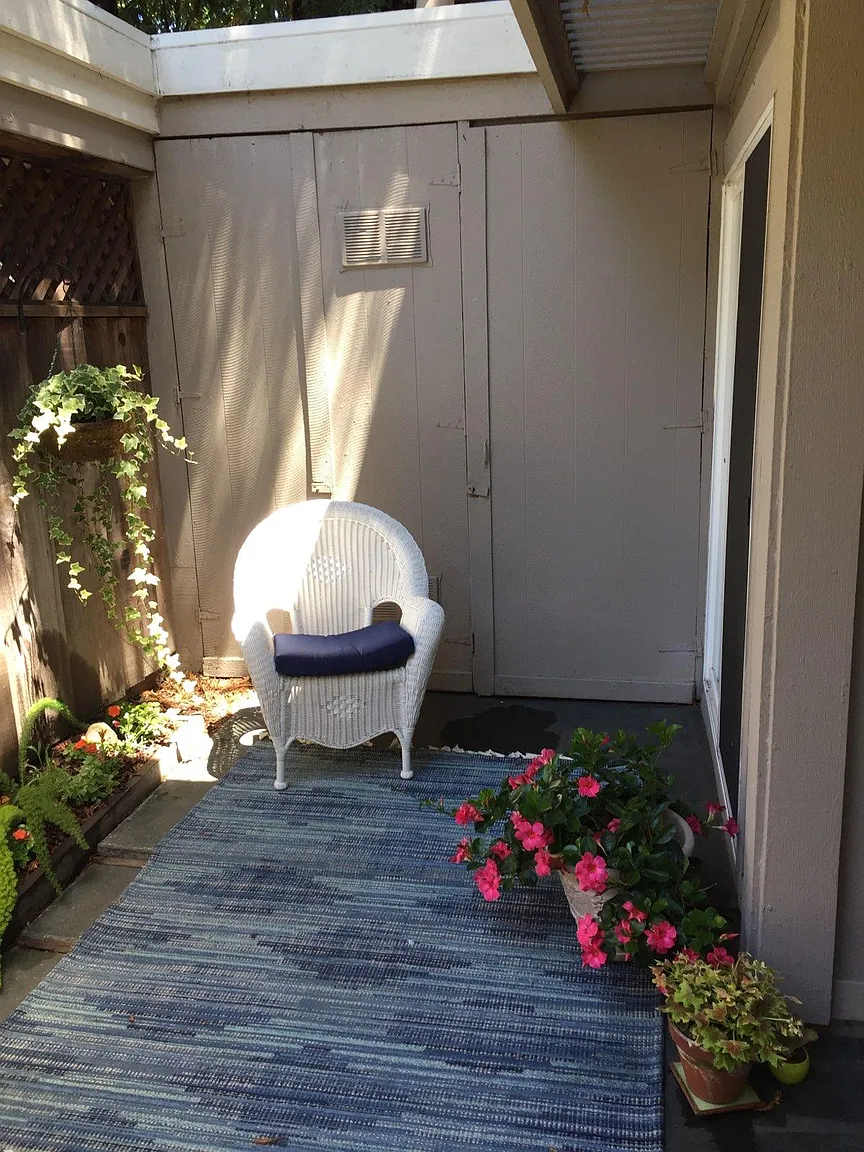 441 Garden Creek Pl photo 1