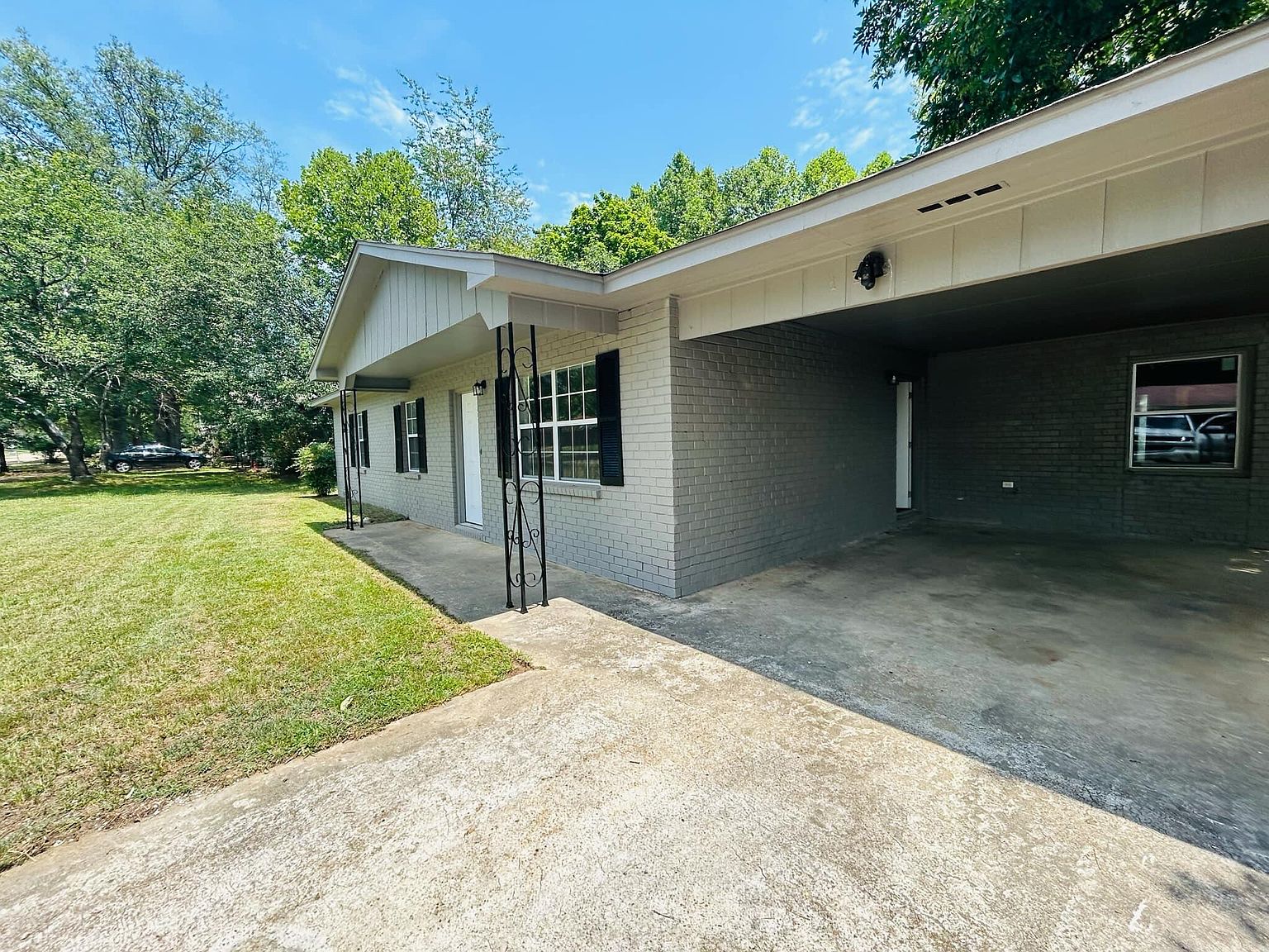 132 E Garrison Dr, Tupelo, MS 38801 | MLS #24-2416 | Zillow