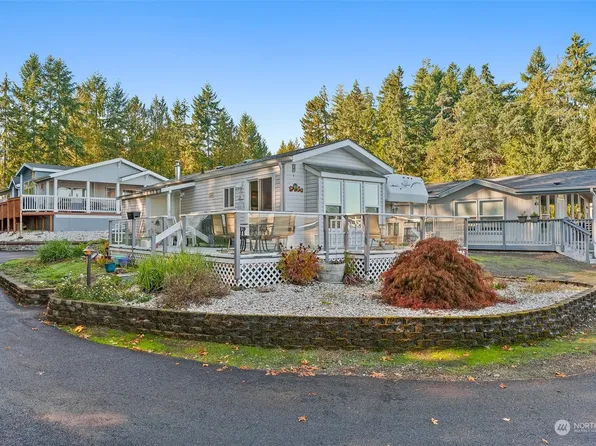 21110 N Highway 101 #24, Hoodsport, WA 98548