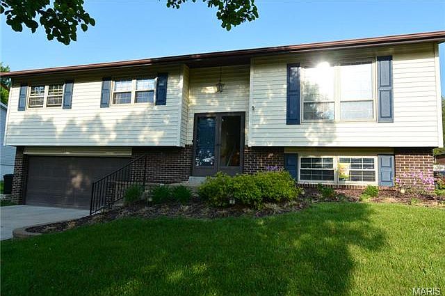 1st image of 5658 Chalet Hill Dr