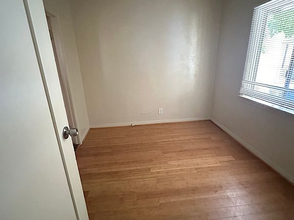 4th image of 409 E Avenue 28 #411-3/4