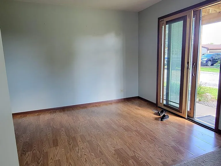 1076 Manchester Ct #1076 — Photo 3