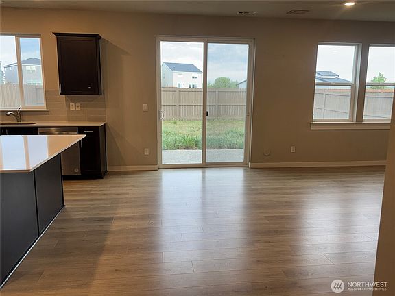 3rd image of 2908 Longhorn Loop
